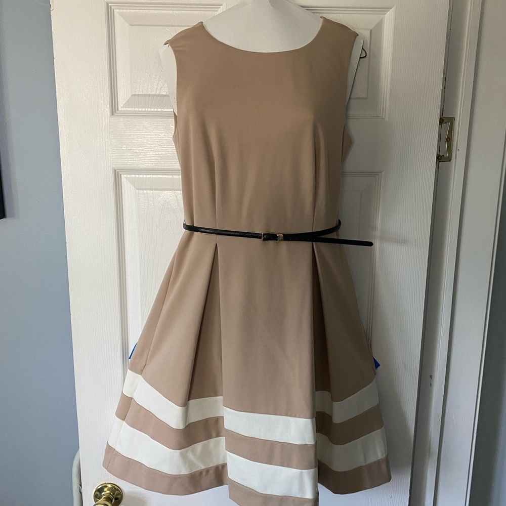 The Divorce dress, Calvin Klein, size 8